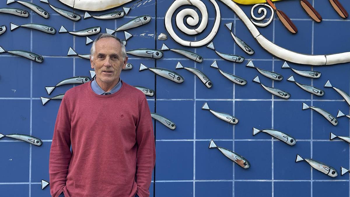Dagoeneko eskuragai da Iñaki Iturainen 'Territorio Remero' liburua, Orioko estankoan