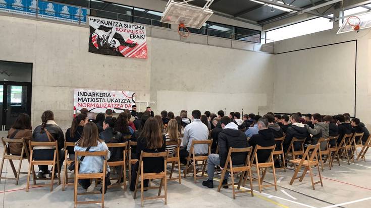 Dozenaka ikaslek parte hartu dute IAren jaialdian