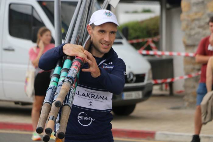 Jon Unanue arraunlariak seigarrenez irabazi du liga Urdaibairekin