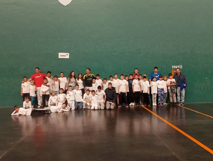 Pilotaren magiaz gozatu dute zarauztarrek