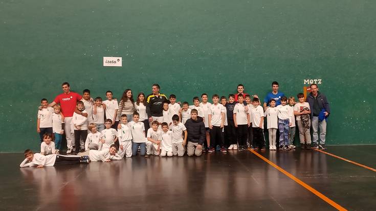 Pilotaren magiaz gozatu dute zarauztarrek