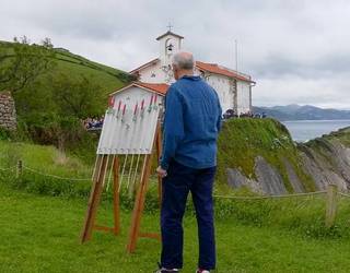 Katxaperuak, irratia eta teknologia berriak