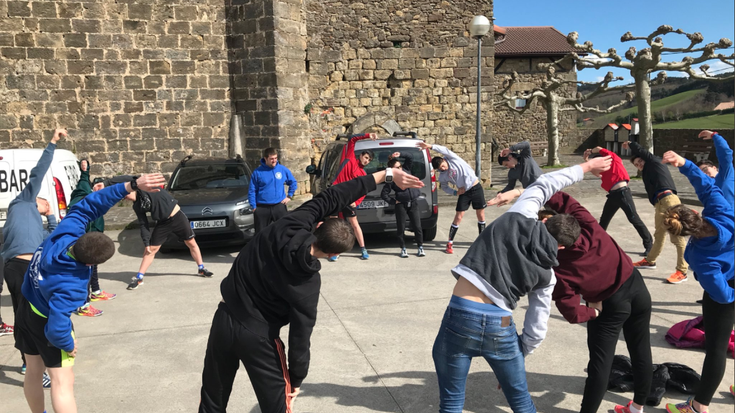 Triatloiko teknifikazio saioak egin dituzte Askizun