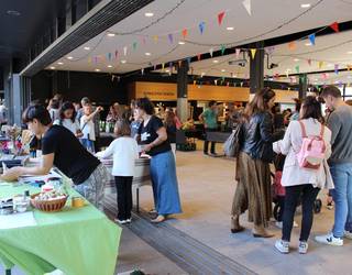 Koloneko minbiziaren kontrako topaketa mediko gastronomikoa antolatu dute