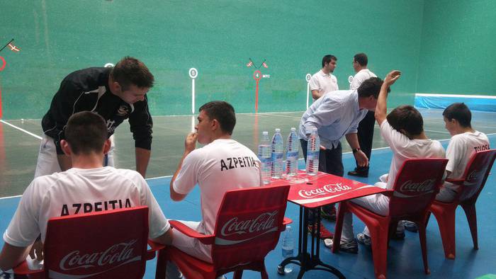 Azpeitiak Gasteizen kontra jokatuko du Euskal Herriko Herriarteko pilota txapelketako kanporaketa
