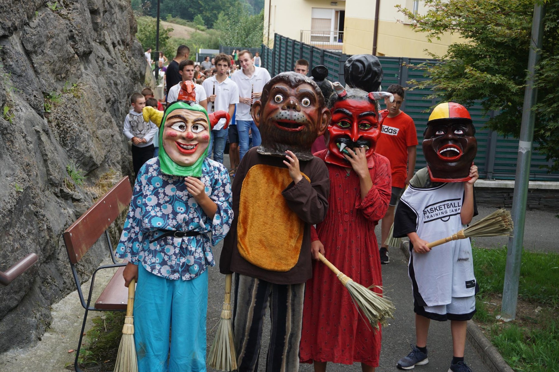 San Lorentzo Egunarekin emango diete bukaera festei