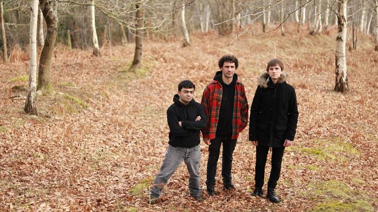 Hitzekin ere instrumental jokatzea