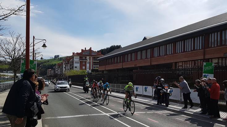 Itzulia: Aitor Gonzalez pasa da lehen postuan Zumaiatik