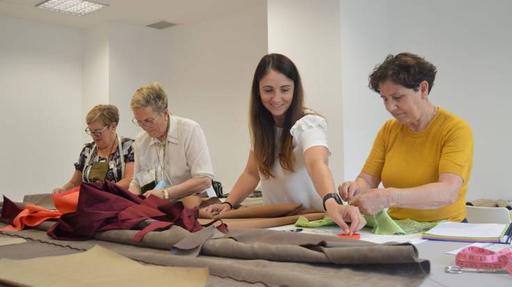 Jostunen laguntza behar dute Elkanoren Lehorreratzearen prestakuntzarako