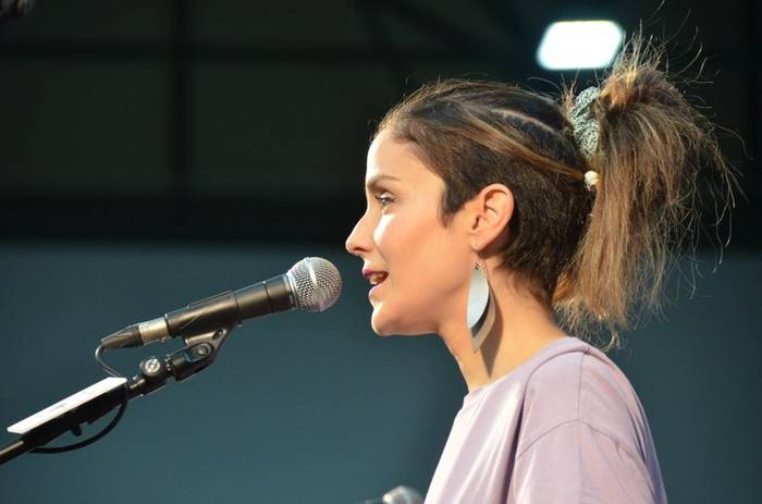 Alaia Martinek irabazi du Zarauzko finalerdietako saioa, eta bizi-bizi dago finalerako lehia