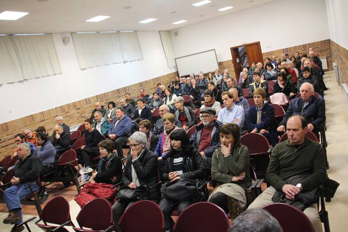 Ekainaren 10eko giza katean hiru kilometro osatzeko erronka izango dute zarauztarrek