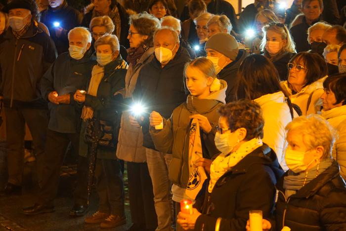 Ukrainari elkartasuna adierazi diote zarauztarrek