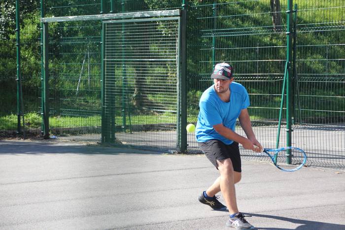 Zabalik dago Itxasmendiko tenis txapelketako izen ematea