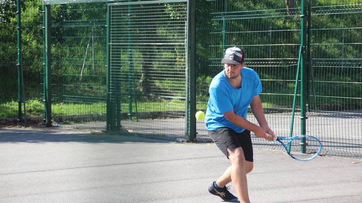 Zabalik dago Itxasmendiko tenis txapelketako izen ematea