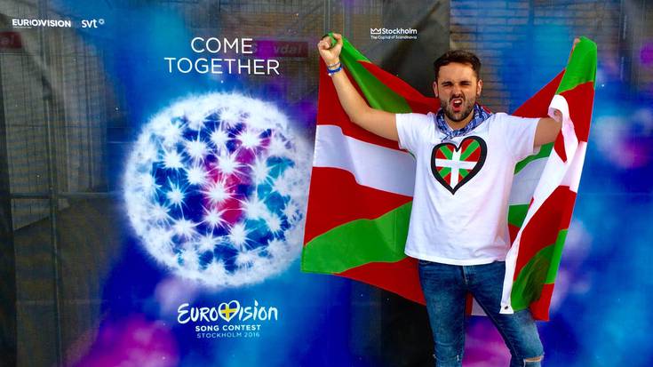 Imanol Aparicio: "Ikurrinaz gain, soinean eramango dut Eurovisionen logoaren barruan ikurrina daraman kamiseta"