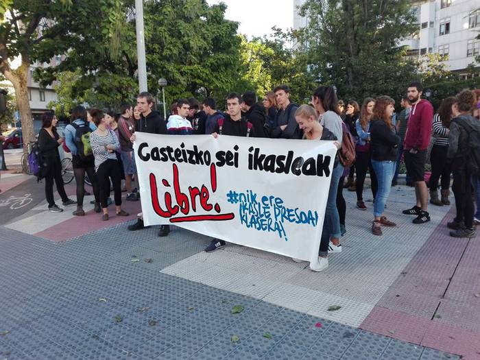 Onintza Valverderentzat eta beste bost gazteentzat egindako zigor eskaerei eutsi die fiskalak
