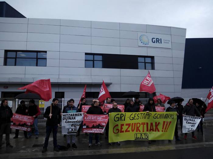 Zestoako GRI Castings enpresan negoziazio duina behar dela aldarrikatu du LABek