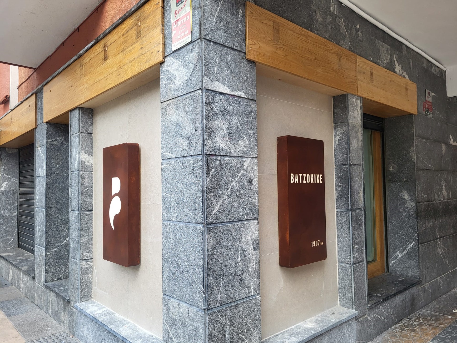 Bihar zabalduko ditu berriro ateak Batzokixe tabernak