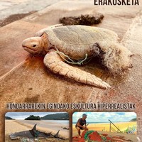 Erakusketa: 'Itsasoa gara' hondar eskulturak