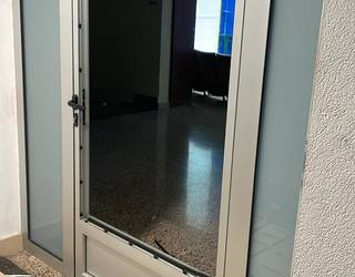 Santutxora igotzeko estalitako pasabidearen "egoera tamalgarriaz nazkatuta"