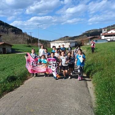 Korrika Txikia Aizarnan