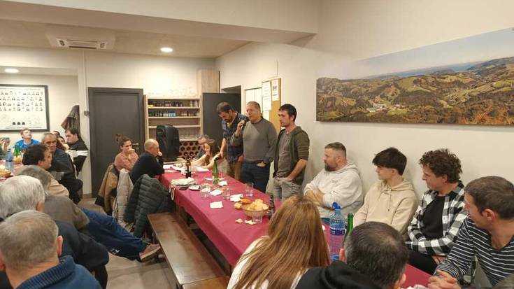 Bihar jokatuko dituzte Urola Kostako Herriarteko Bertso Txapelketako finalerdiak, Hiruputzun