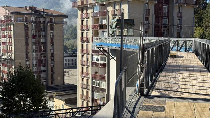 Floreagako hirugarren igogailua urtea amaitzerako martxan egongo dela esan du udalak