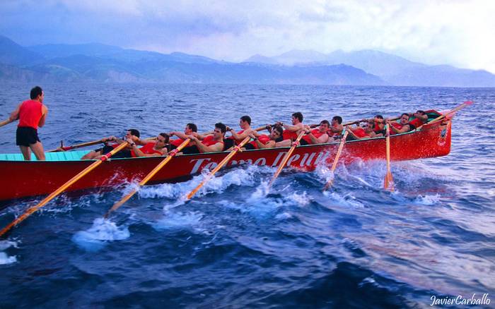 Odola bezain gorria den historia