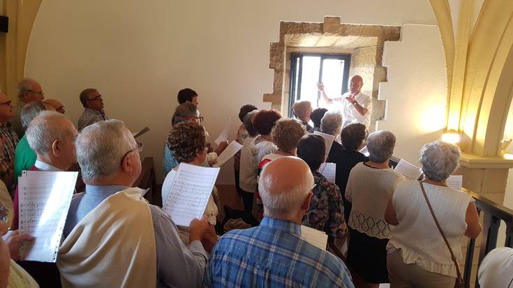 Beheko Plaza Abesbatzak kantatuko du gaurko mezan