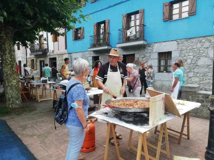 Azken txanpara iritsi dira Aizarnako festak