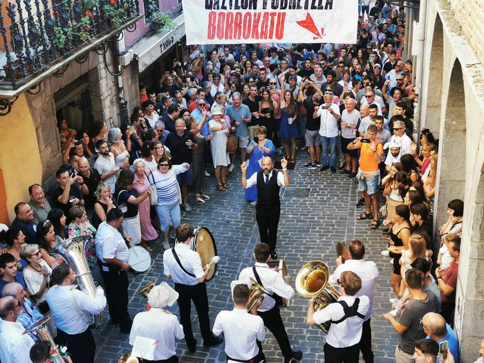Zestoako Ama Birjin eguna, irudietan