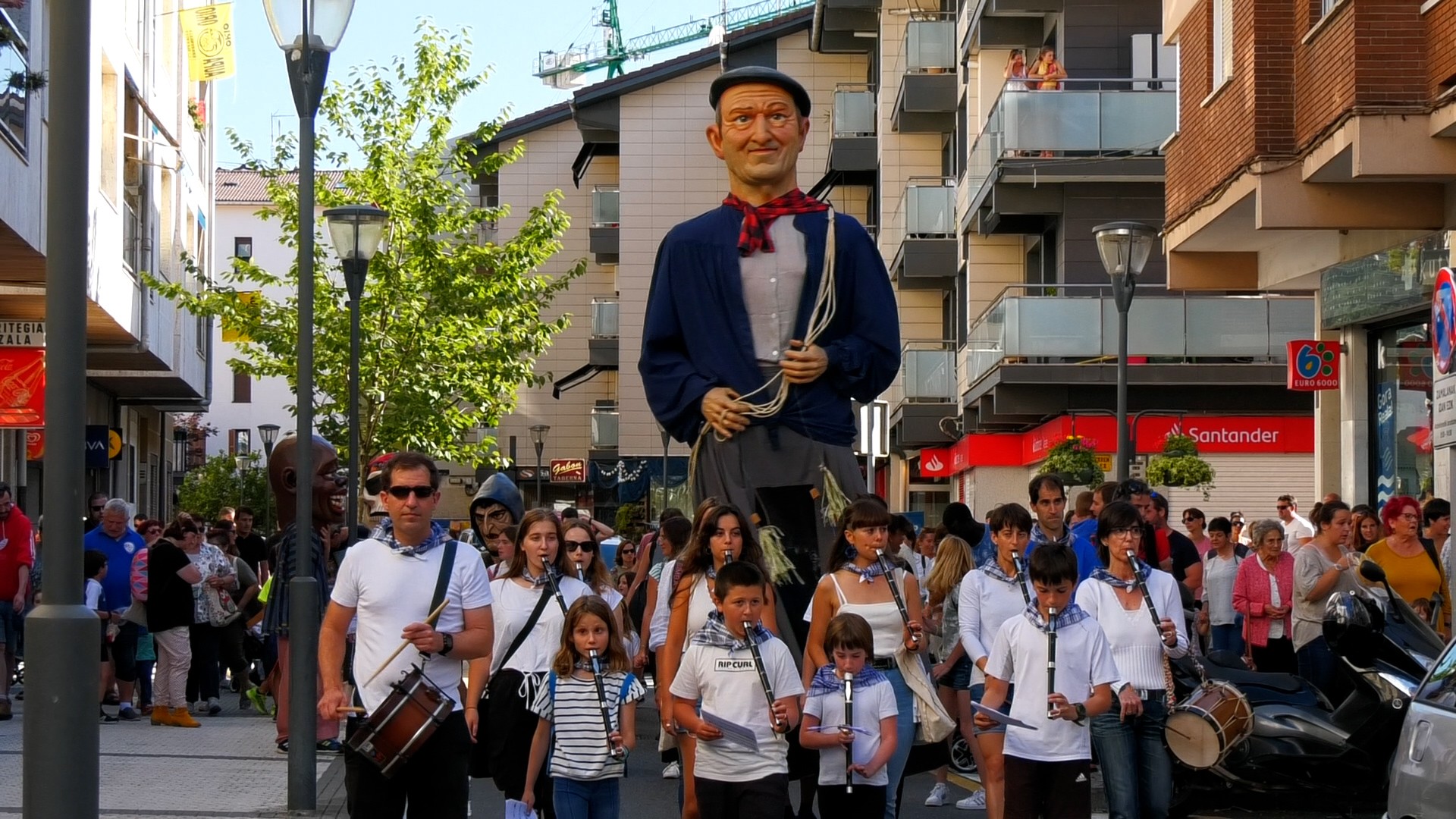 Arkupe elkarteak Berrerabili kanpaina abiatuko du sanpedroen bueltan