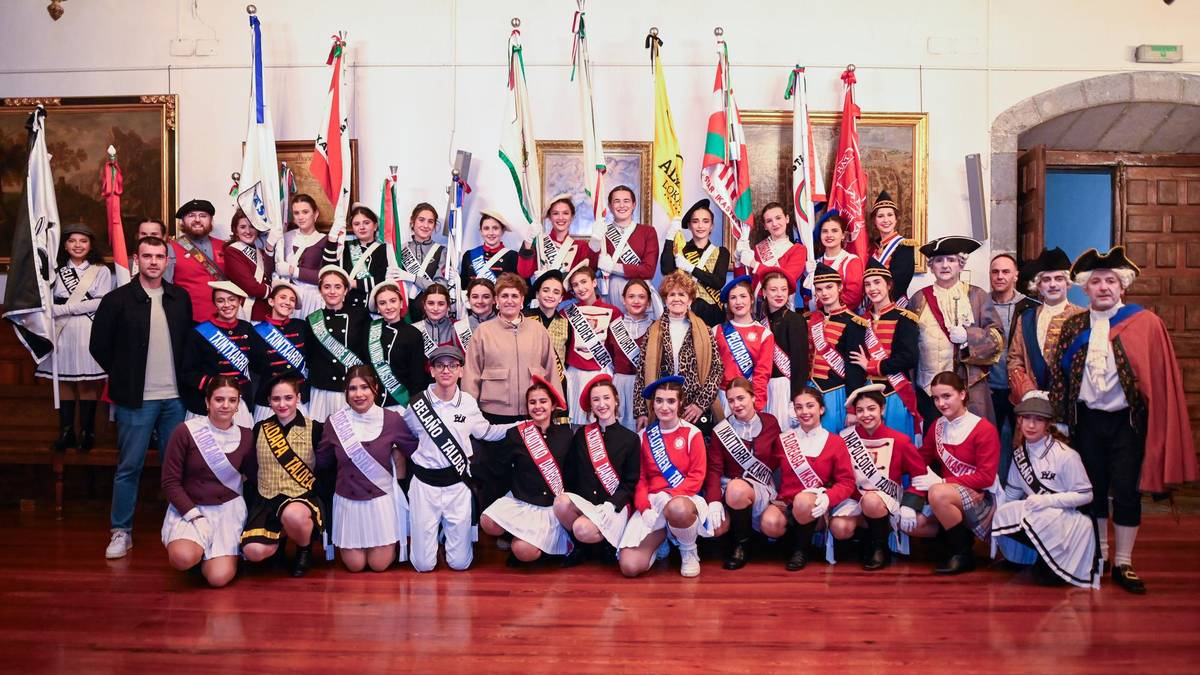 Danborrada, taldez talde