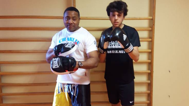 Manu Alfonsok borrokaldia izango du larunbatean Astigarragan