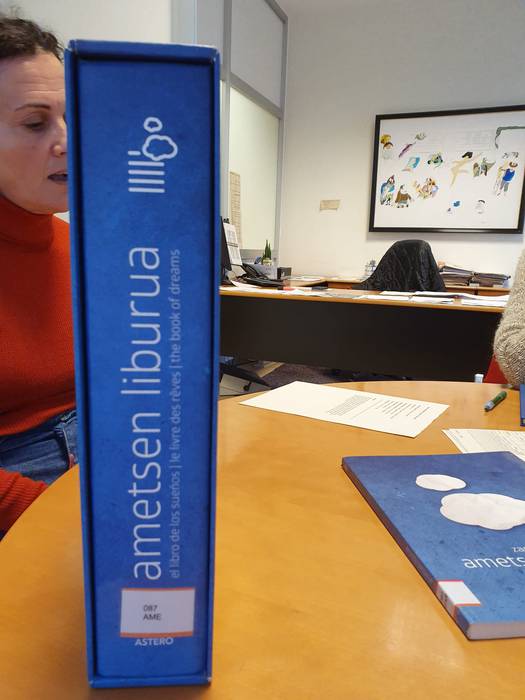 Gutuna: 'Zarauzko Udal Liburutegiko langileak: aipamenengatik…'