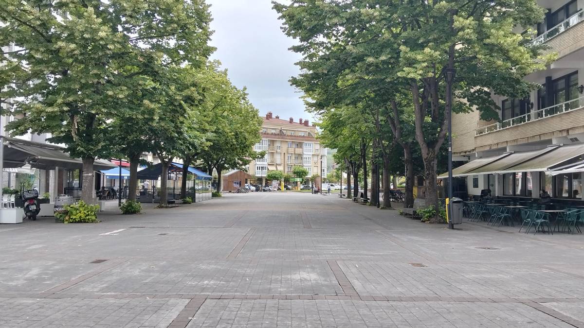 Beheko Plaza, Erkibe eta Zuloaga plaza birgaitzeko proiektu integrala defendatu du EAJ