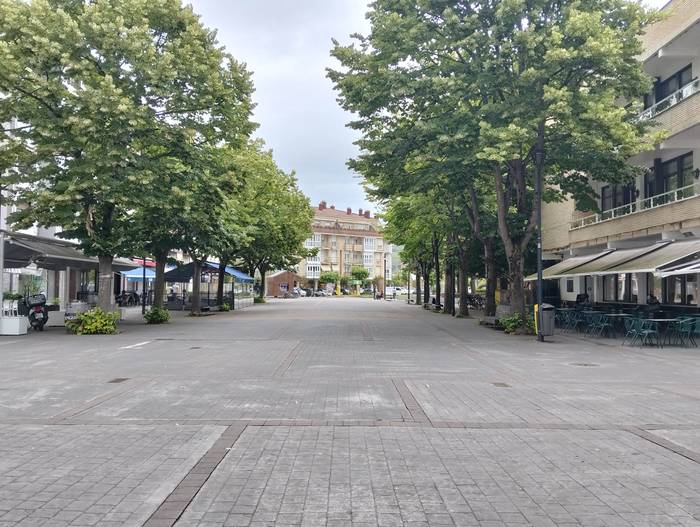 Beheko Plaza, Erkibe eta Zuloaga plaza birgaitzeko proiektu integrala defendatu du EAJ