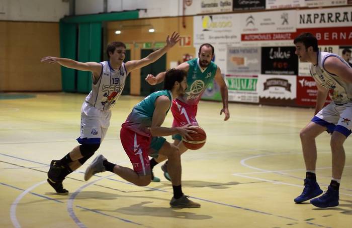 Asteburuko kirol egitaraua, azaroak 1, 2, 3 eta 4