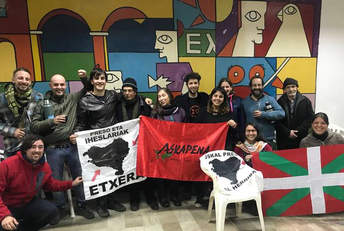 Argentinako brigadan ikasitakoa, Zestoako Gaztetxera eramateko prest