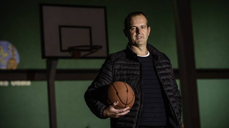 Jon Argoitia: "Jokatzea gustuko nuen, baina entrenatzaile izatea betidanik izan nuen buruan"