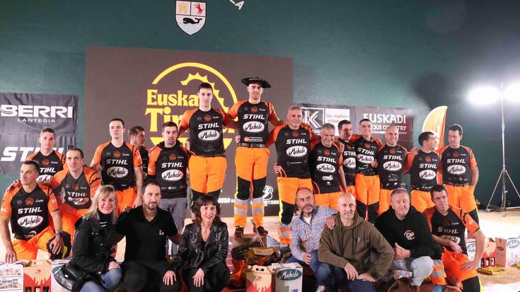 Tinderrek Euskal Timber salatu du, "izena kopiatzeagatik"