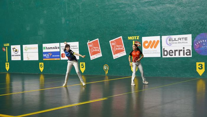 Oskoz-Iturriaga eta Mendiburu-Barrokal, Ados Pilotaren lau eta erdikoaren finalerdietan