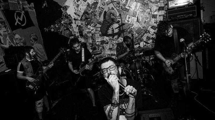 Ezinegon eta Sutge taldeak ariko dira zuzenean Putzuzulon