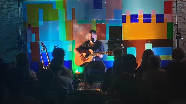 Eñaut Elorrietaren emanaldiak borobildu ditu San Lorenteko jaiak