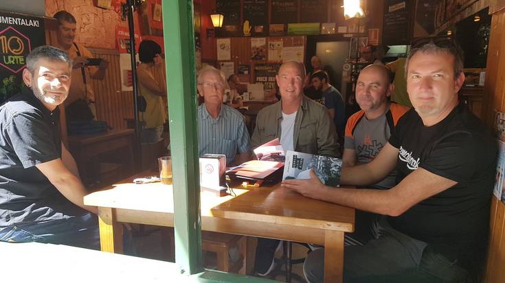 Jon Maiaren liburuaren bi ale zozkatuko ditugu Baleikeko bazkideen artean