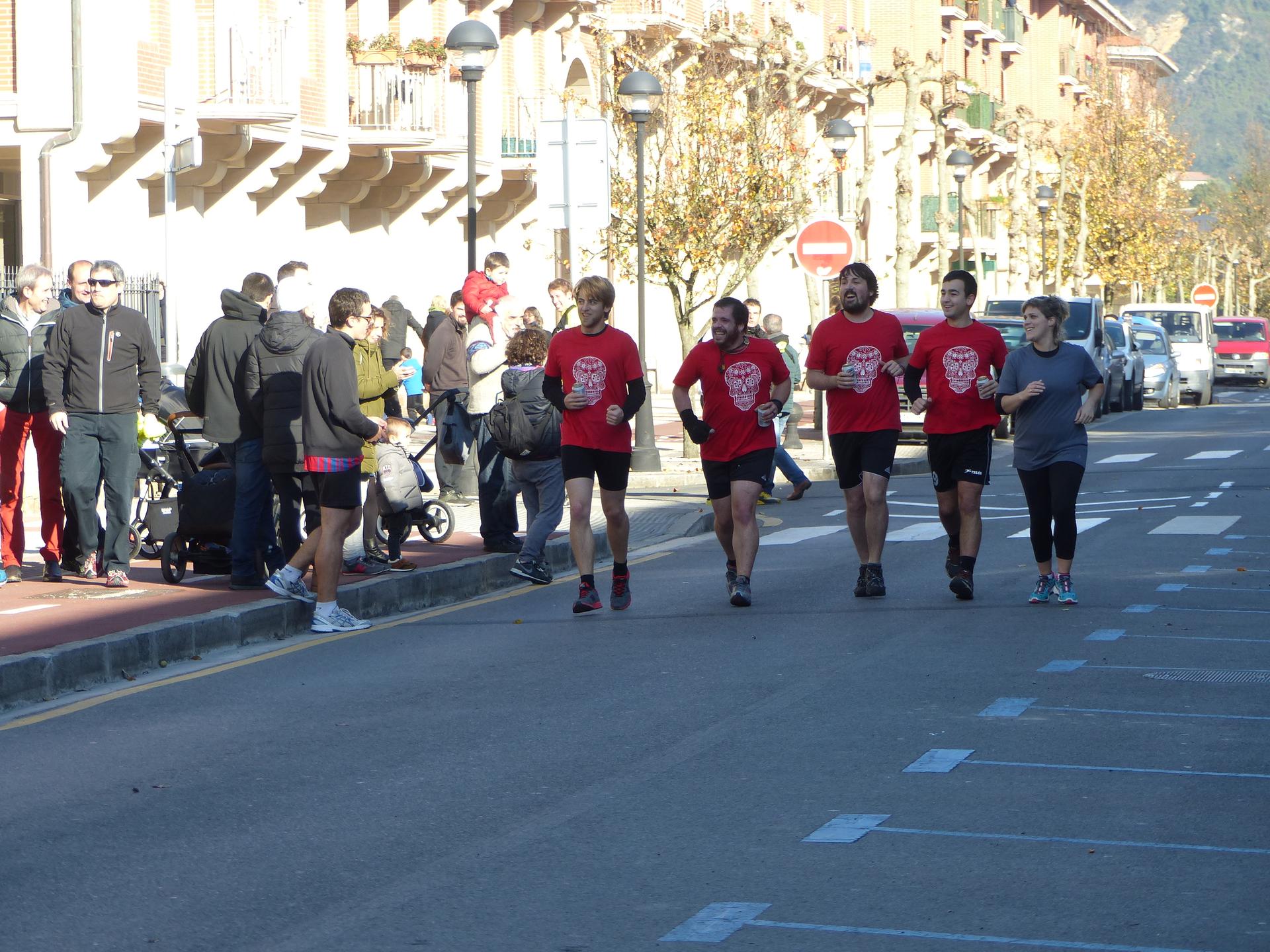 Kale batzuk aldizka itxita egongo dira bihar, San Silvestre lasterketa dela eta