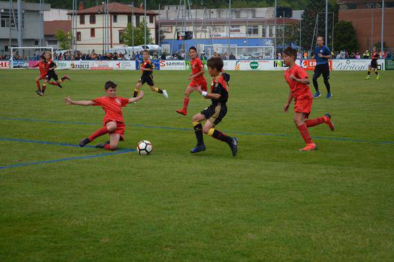Martxan da mutilen Azpeitia Cup futbol txapelketa