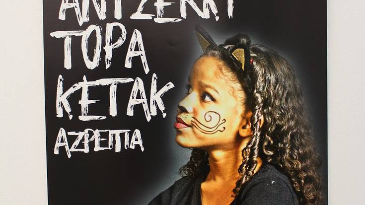 Iñaki Urangaren kartelak iragarriko ditu XXXVI. Euskal Antzerki Topaketak