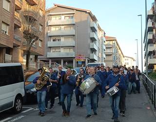 Kalera aterako da Zumai txaranga bihar, Santa Zezilia eguna ospatzeko