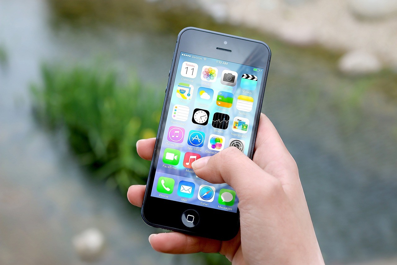 Gure telefonoa erabil dezakezu